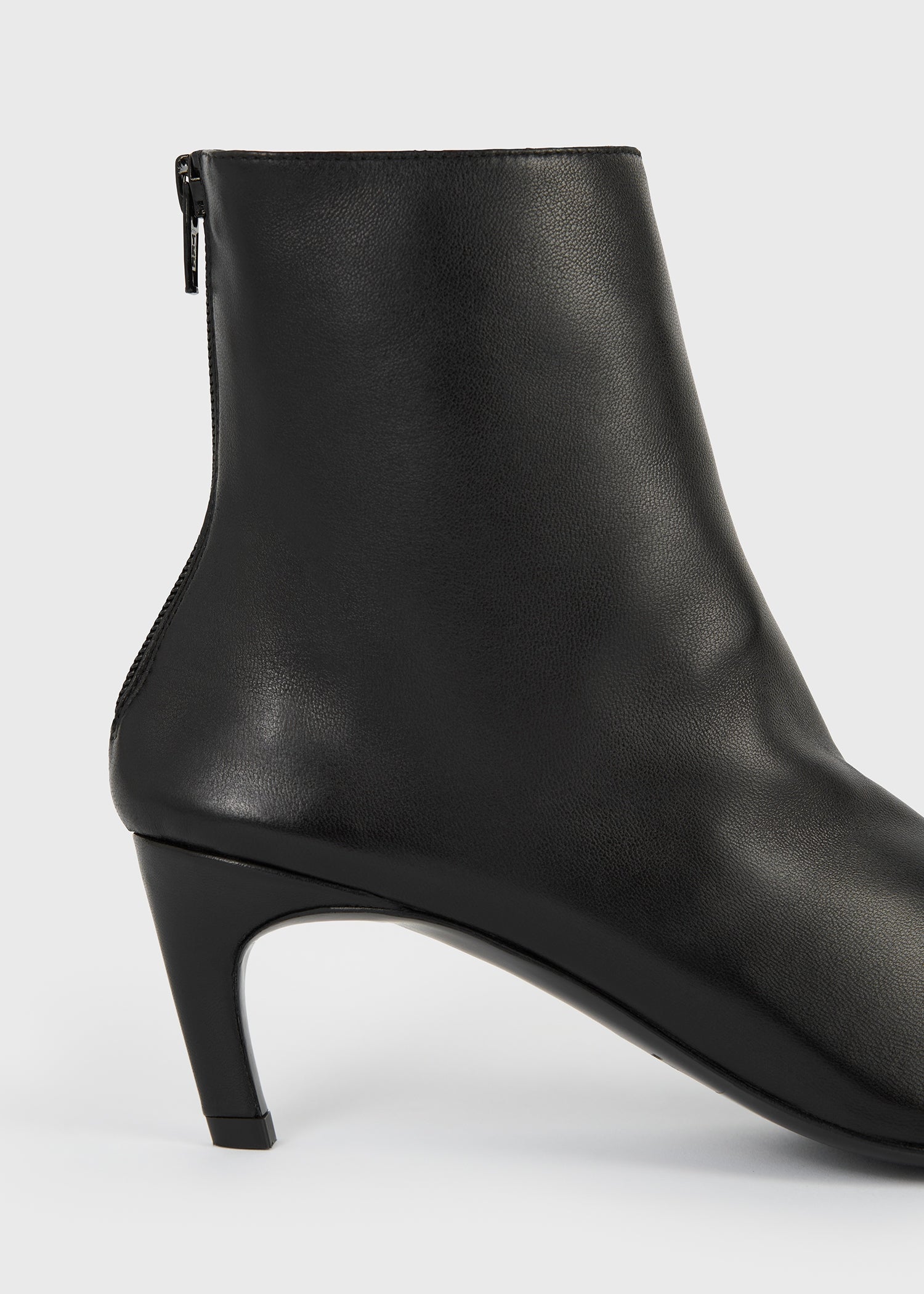 Soft nappa ankle boots black