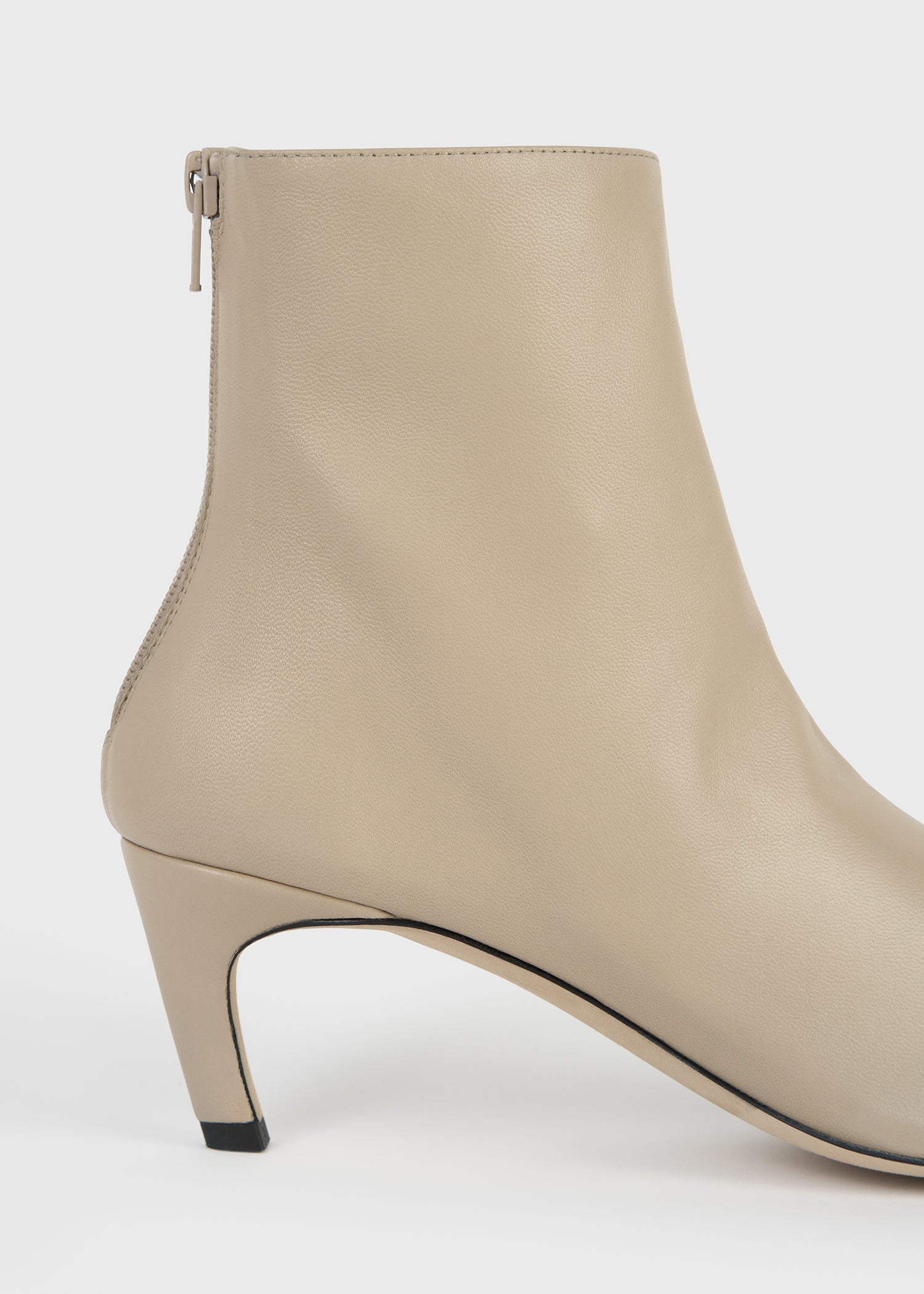 Soft nappa ankle boots chai