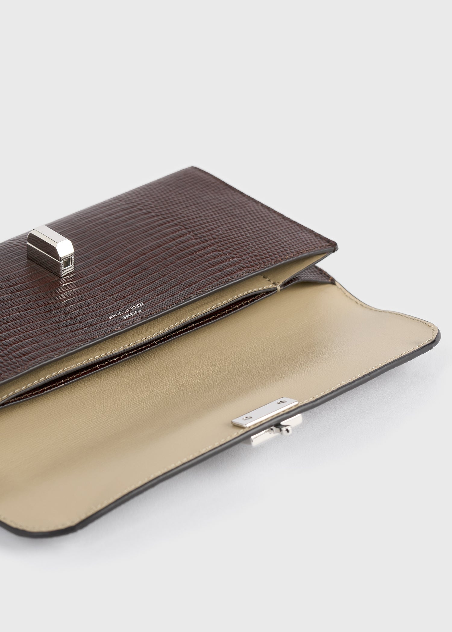 T-lock lizard-embossed wallet brown