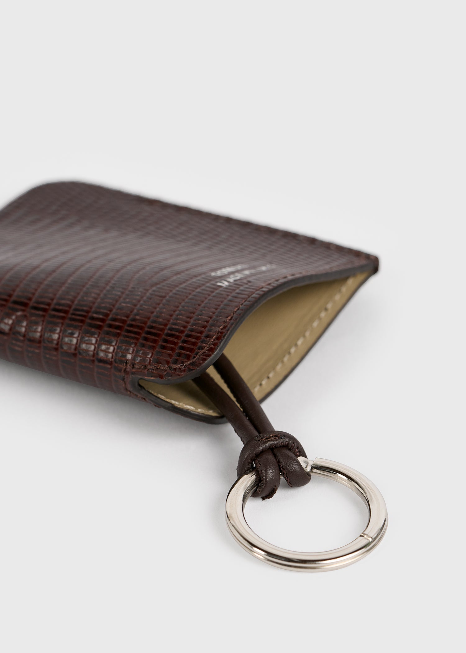 Lizard-embossed keyring brown