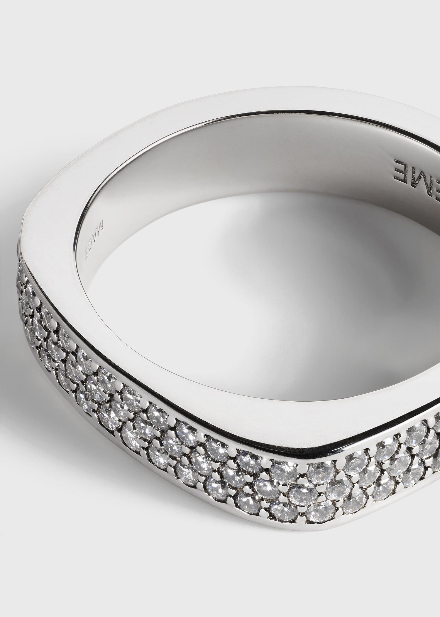 Signature pavé ring silver