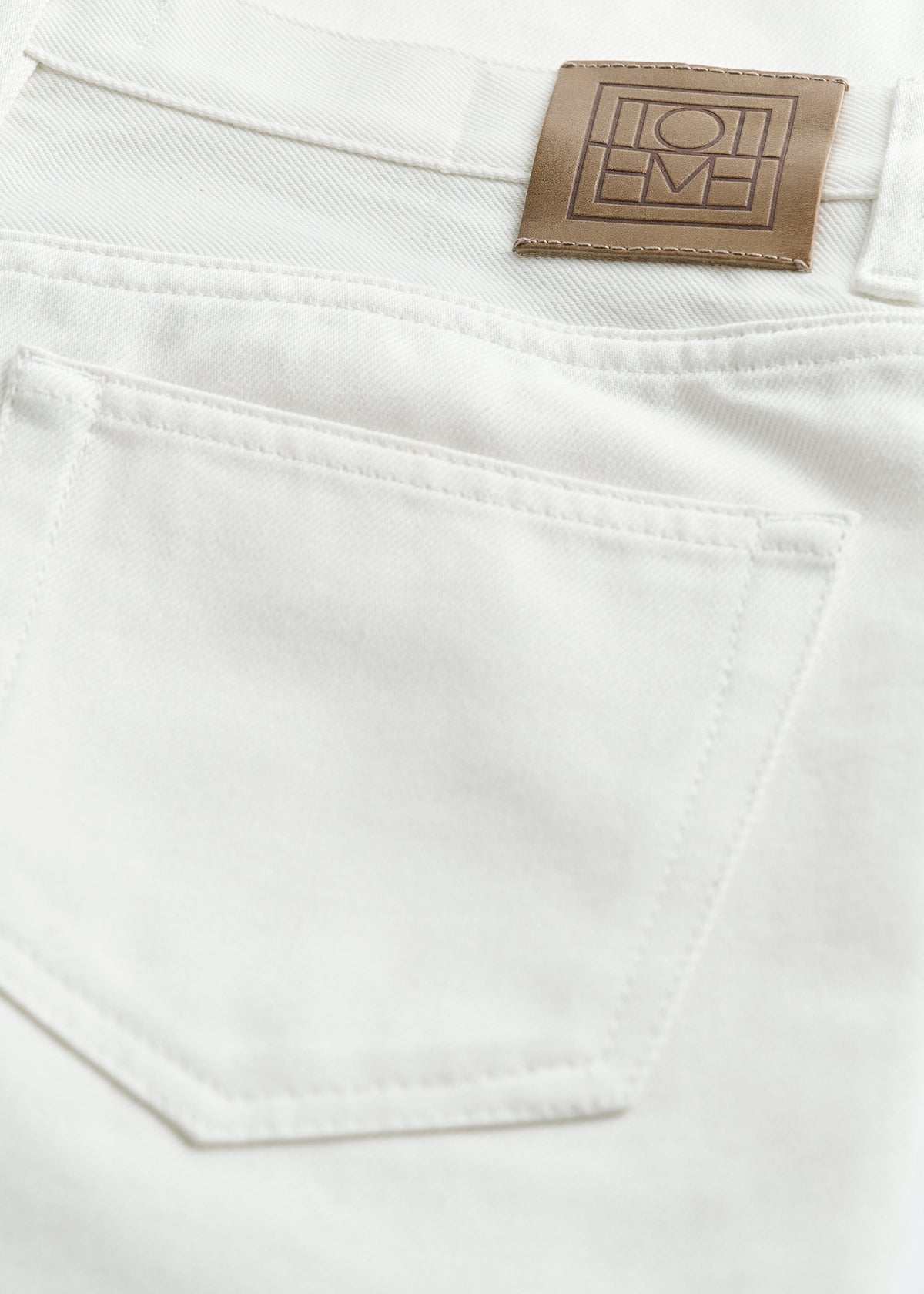 Classic slim denim full length white