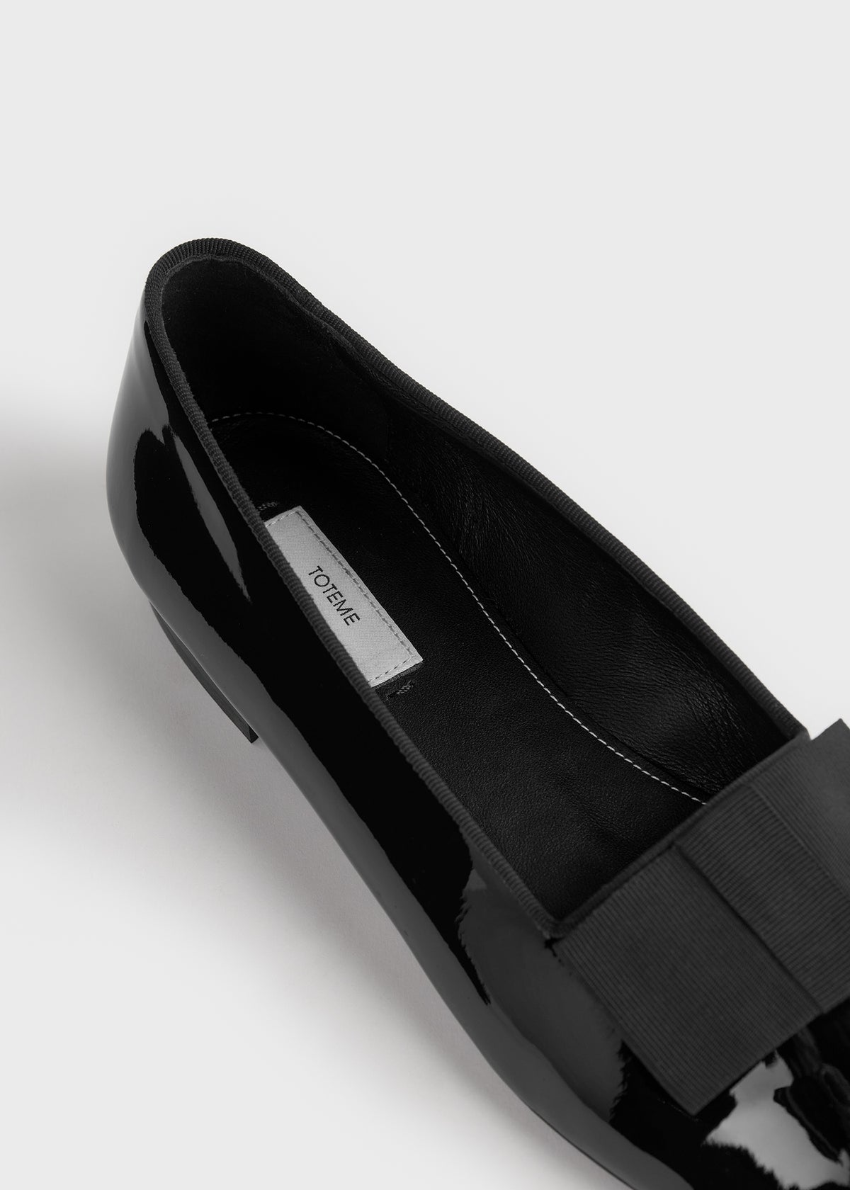 Tuxedo loafers black