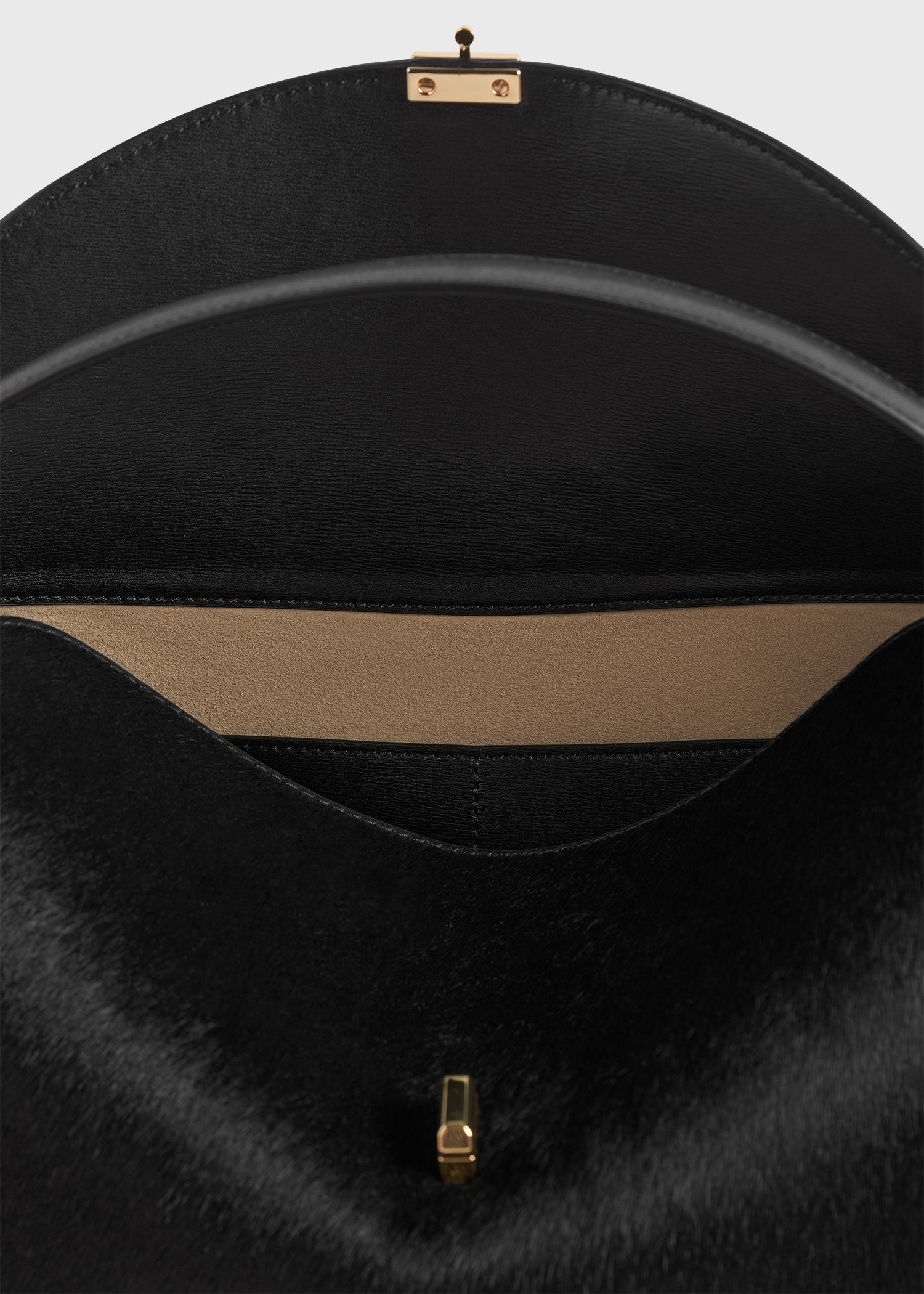 T-Lock pony hair top handle black – TOTEME T-Lock pony hair top handle black – TOTEME