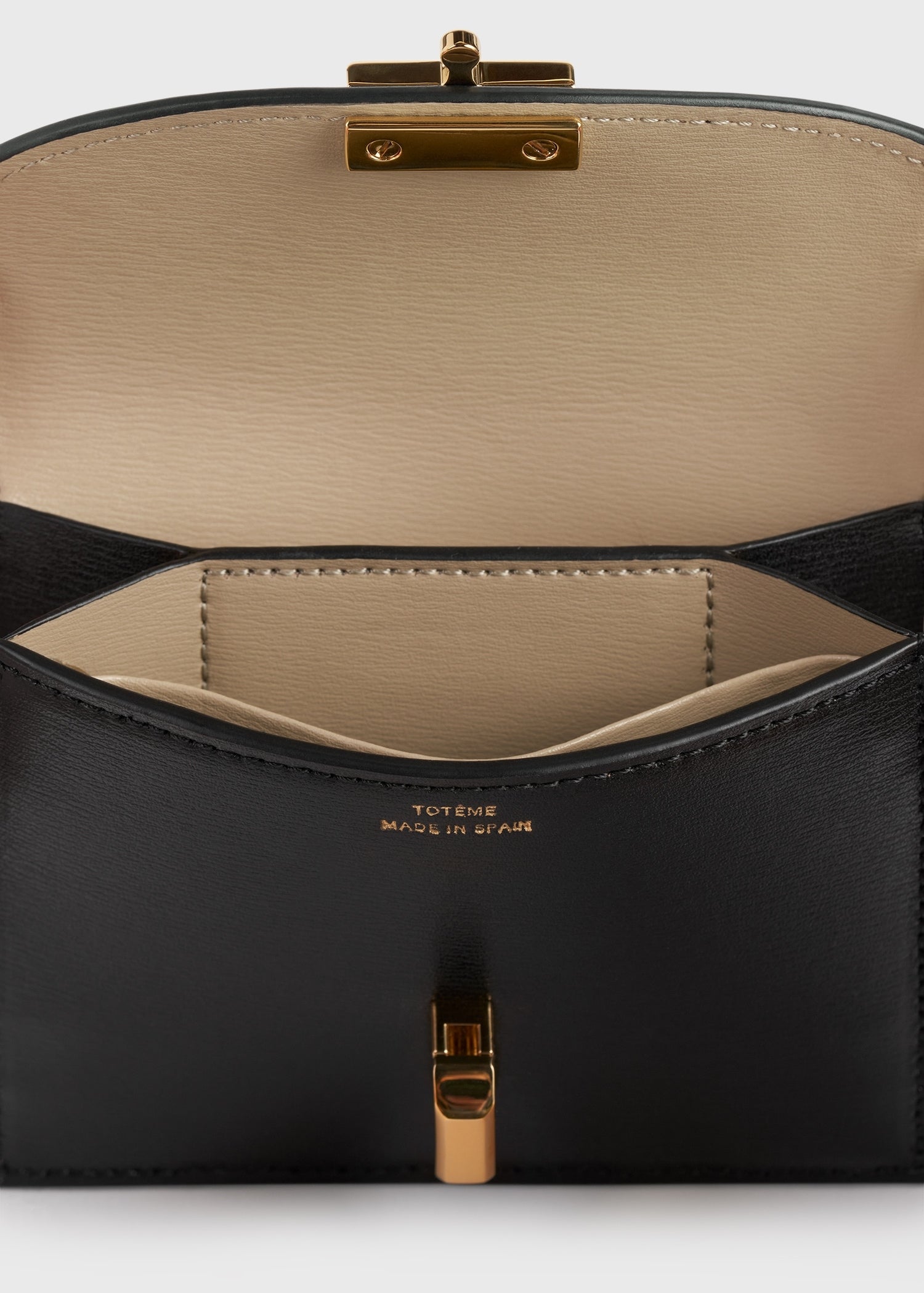 T-lock leather cardholder black