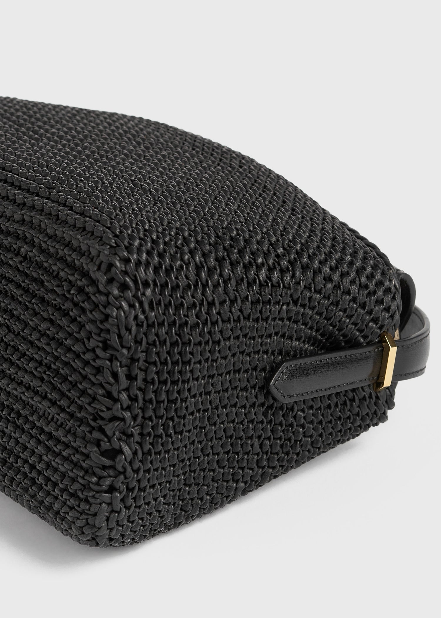 T-lock woven-leather top handle black – TOTEME