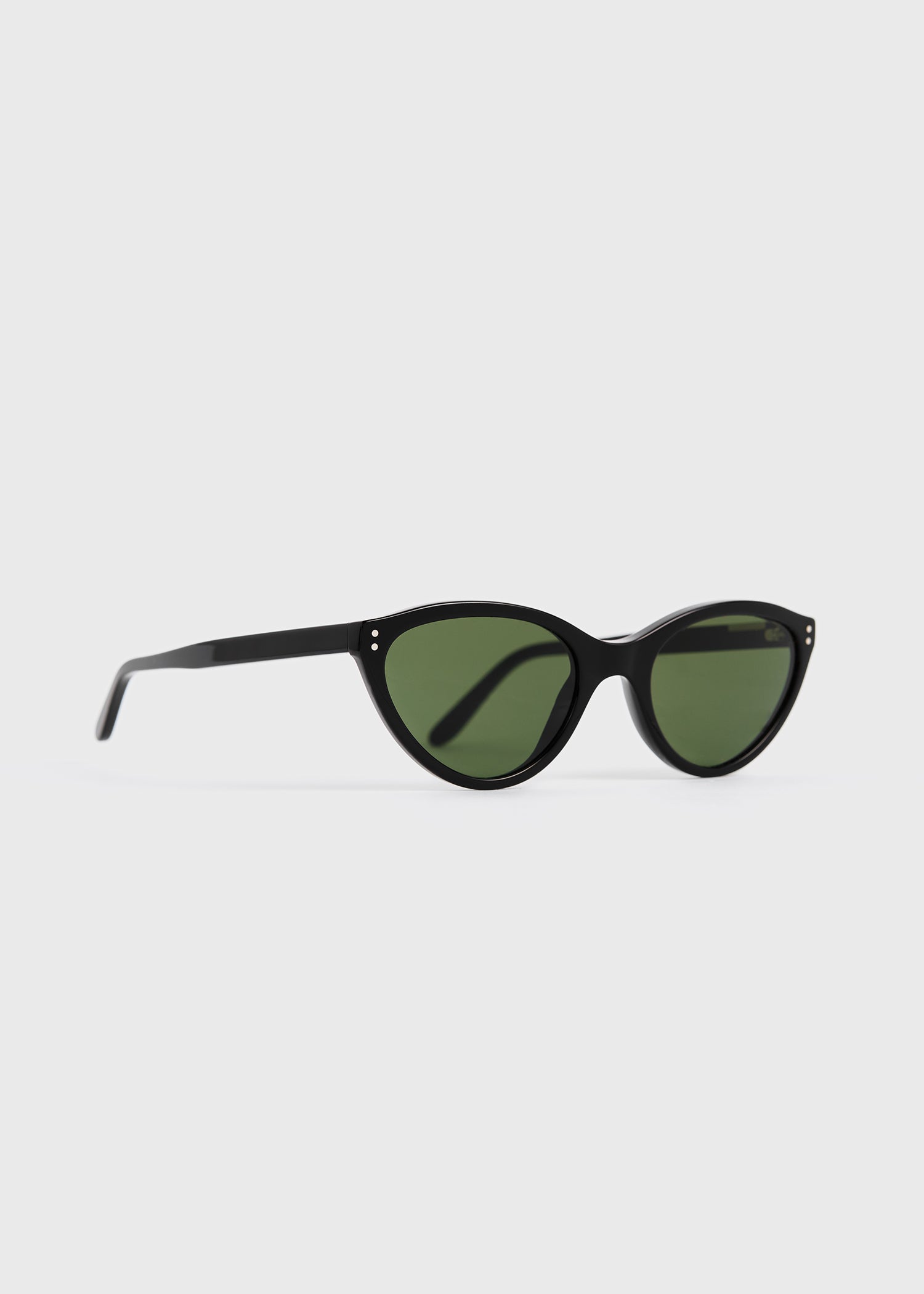 Cateye sunglasses black