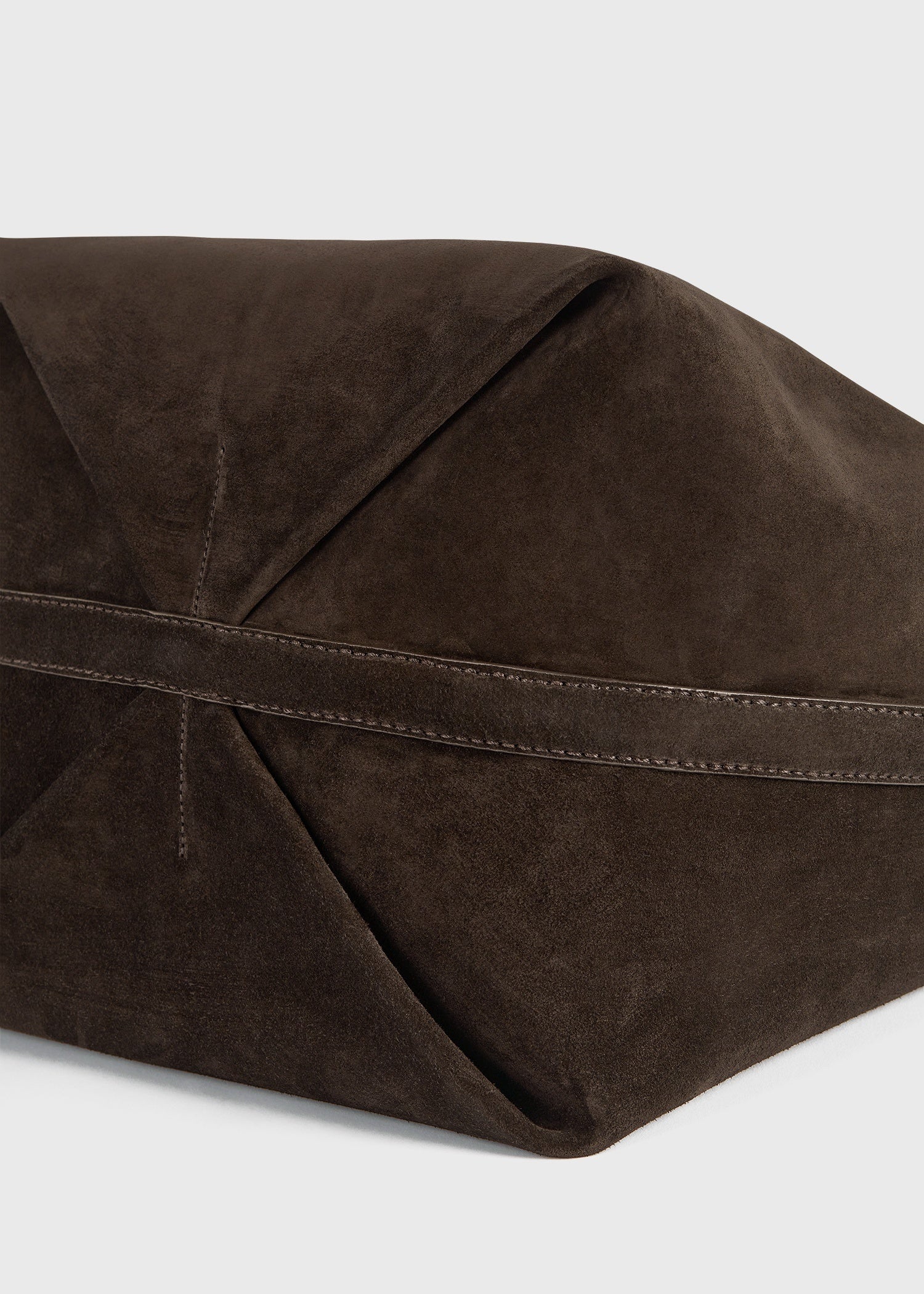 Belted suede tote brown – TOTEME
