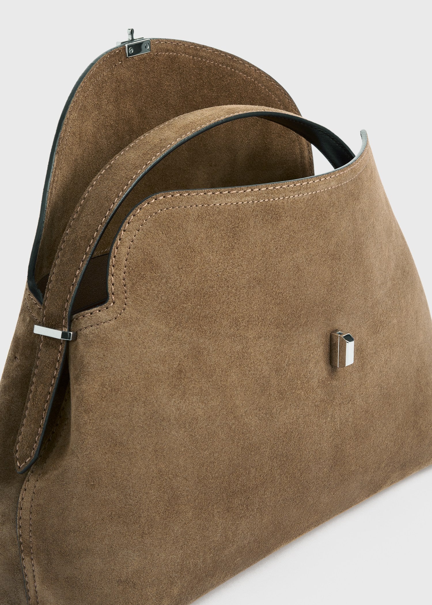 T-lock suede top handle tobacco – TOTEME