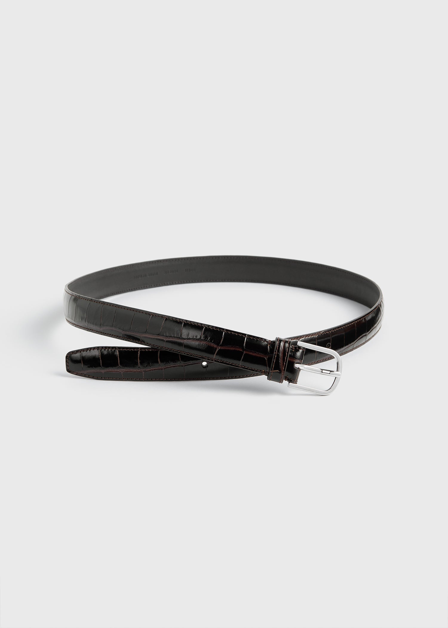 Slim croco-embossed belt chocolate