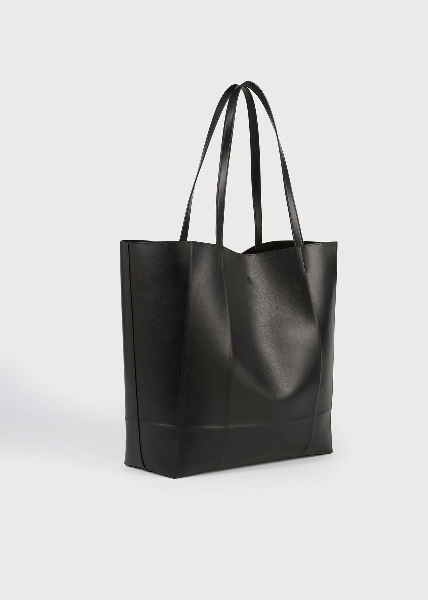 Roam leather tote black