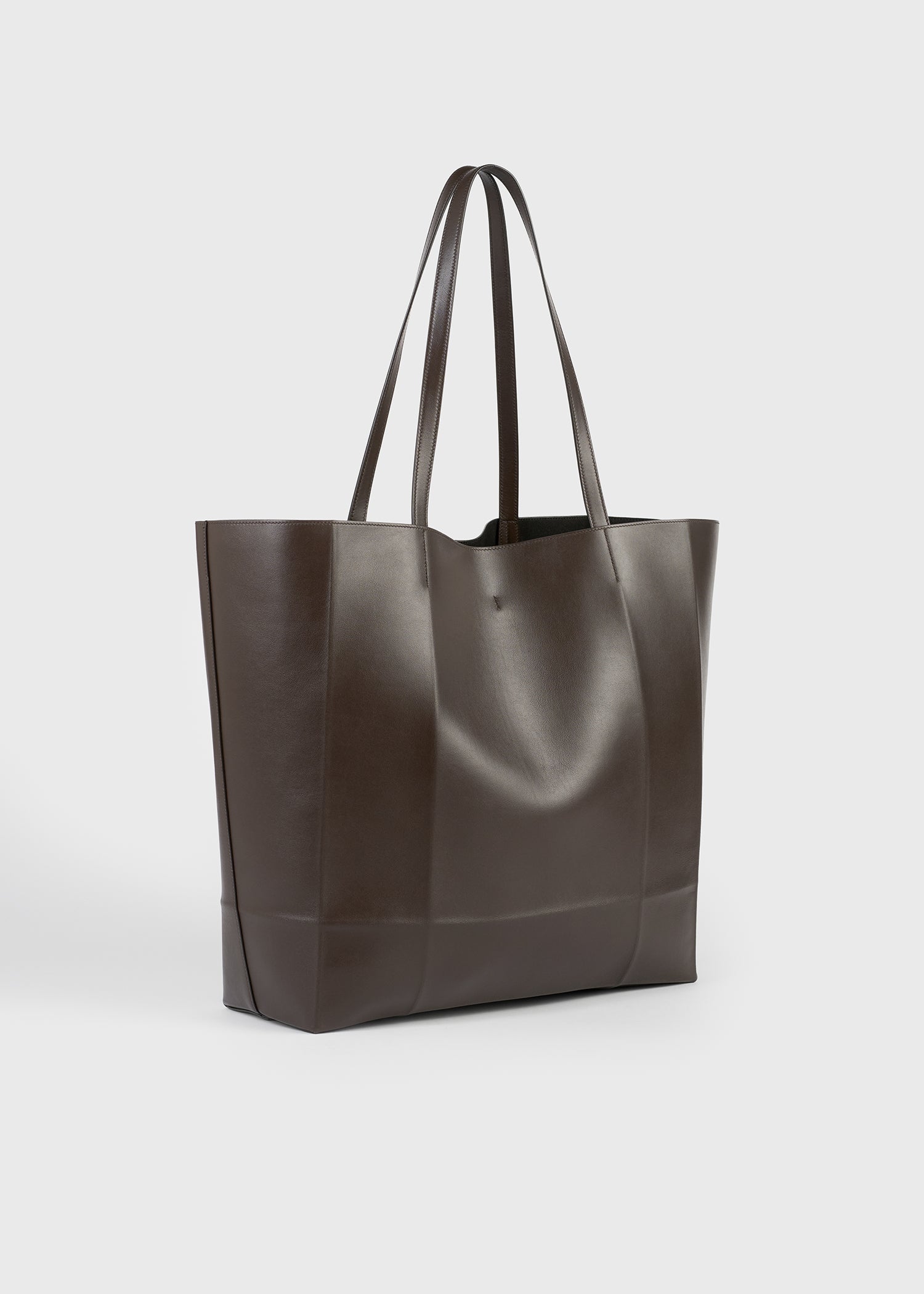 Roam leather tote brown