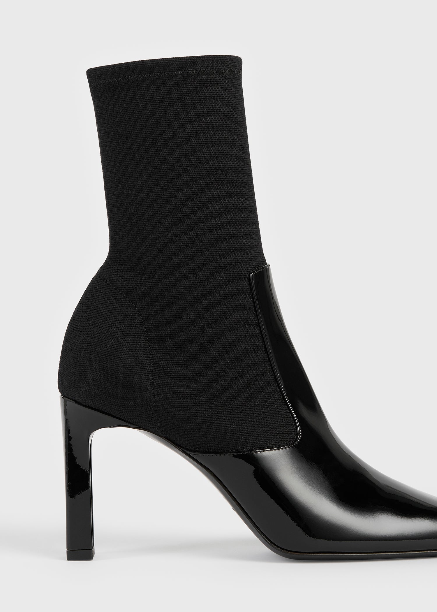Bar patent boots black