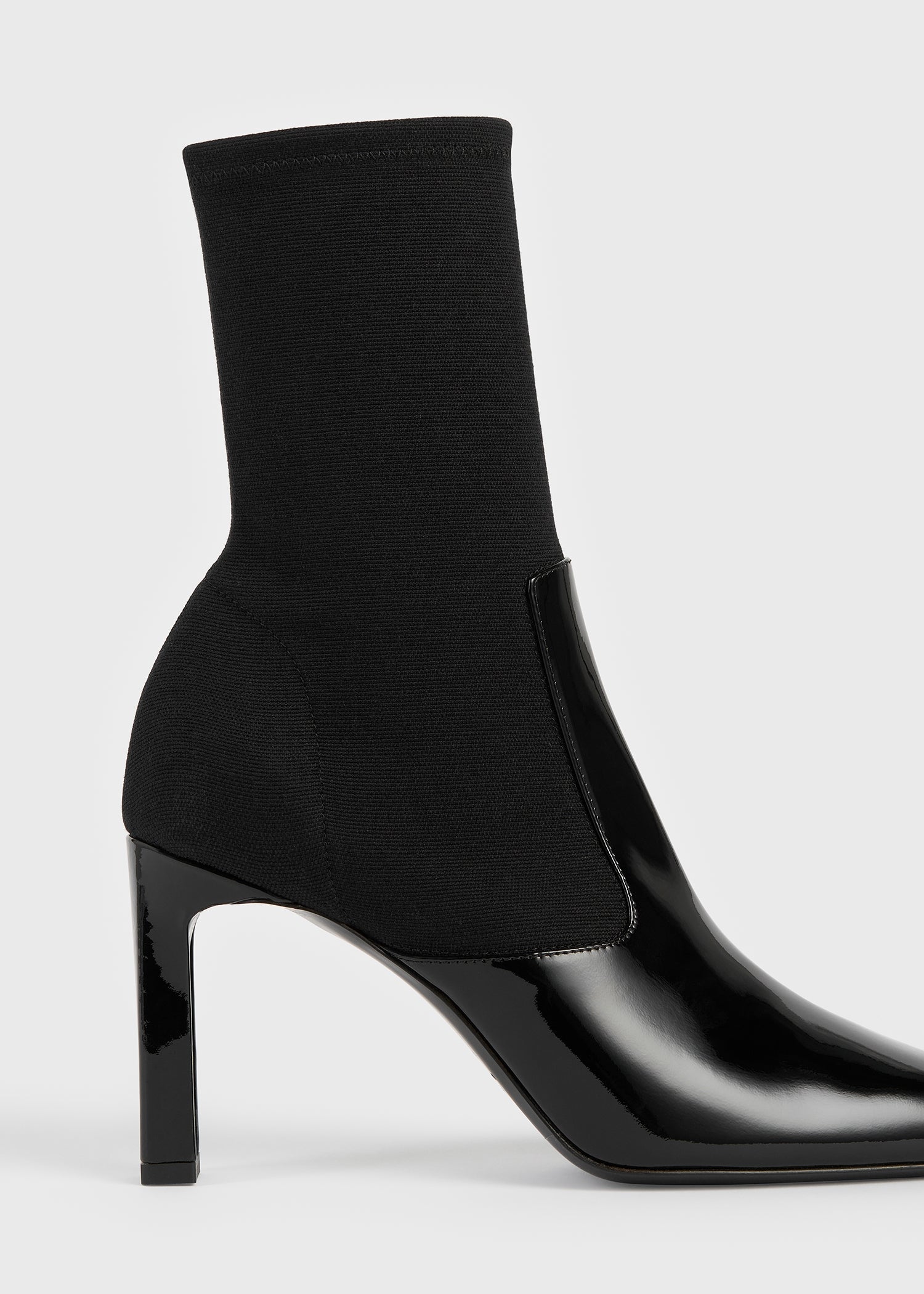 Bar patent boots black