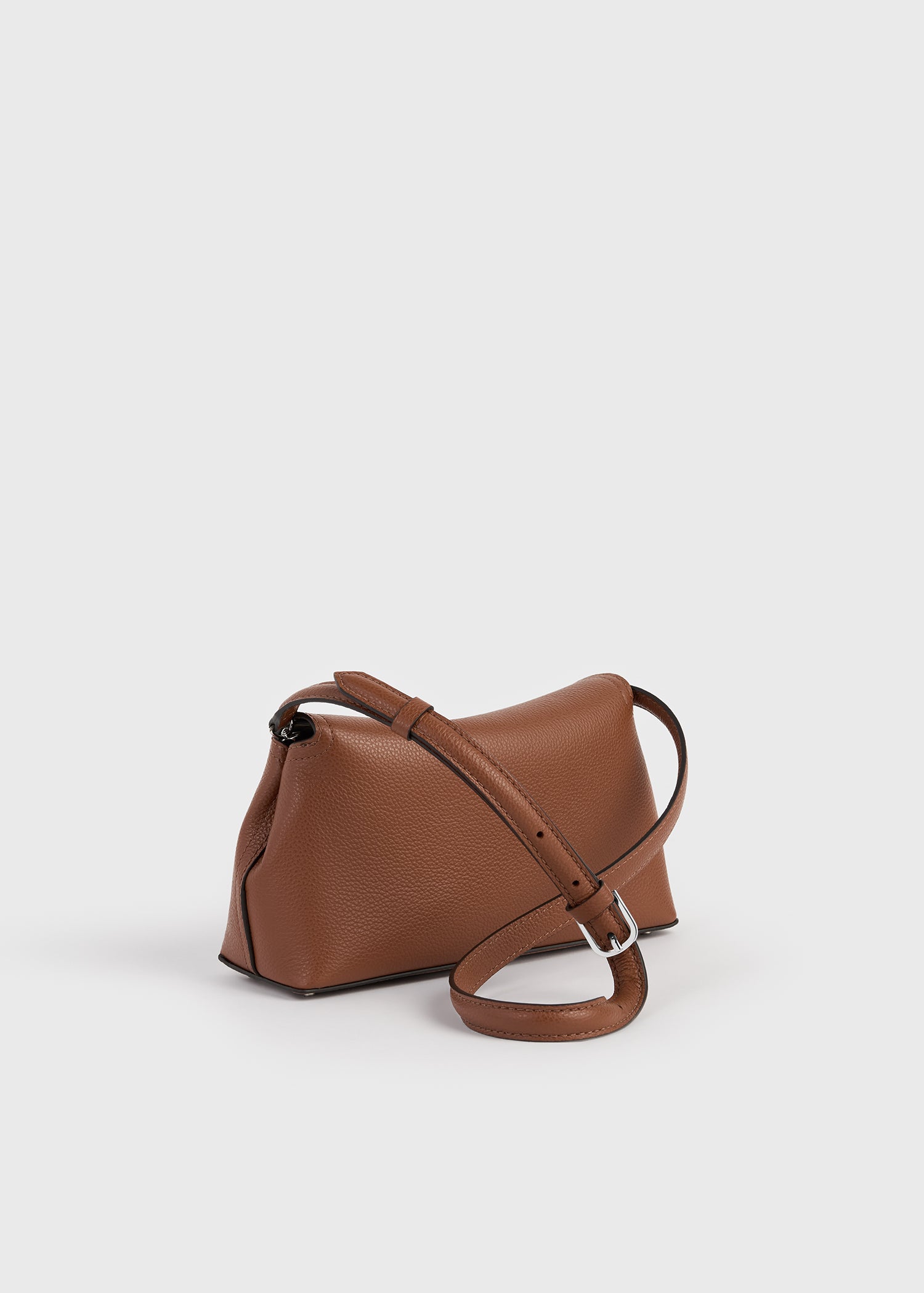 T-lock grained-leather clutch sienna – TOTEME