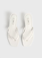 Croco-embossed heeled flip flops off-white