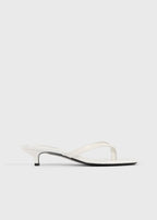 Croco-embossed heeled flip flops off-white