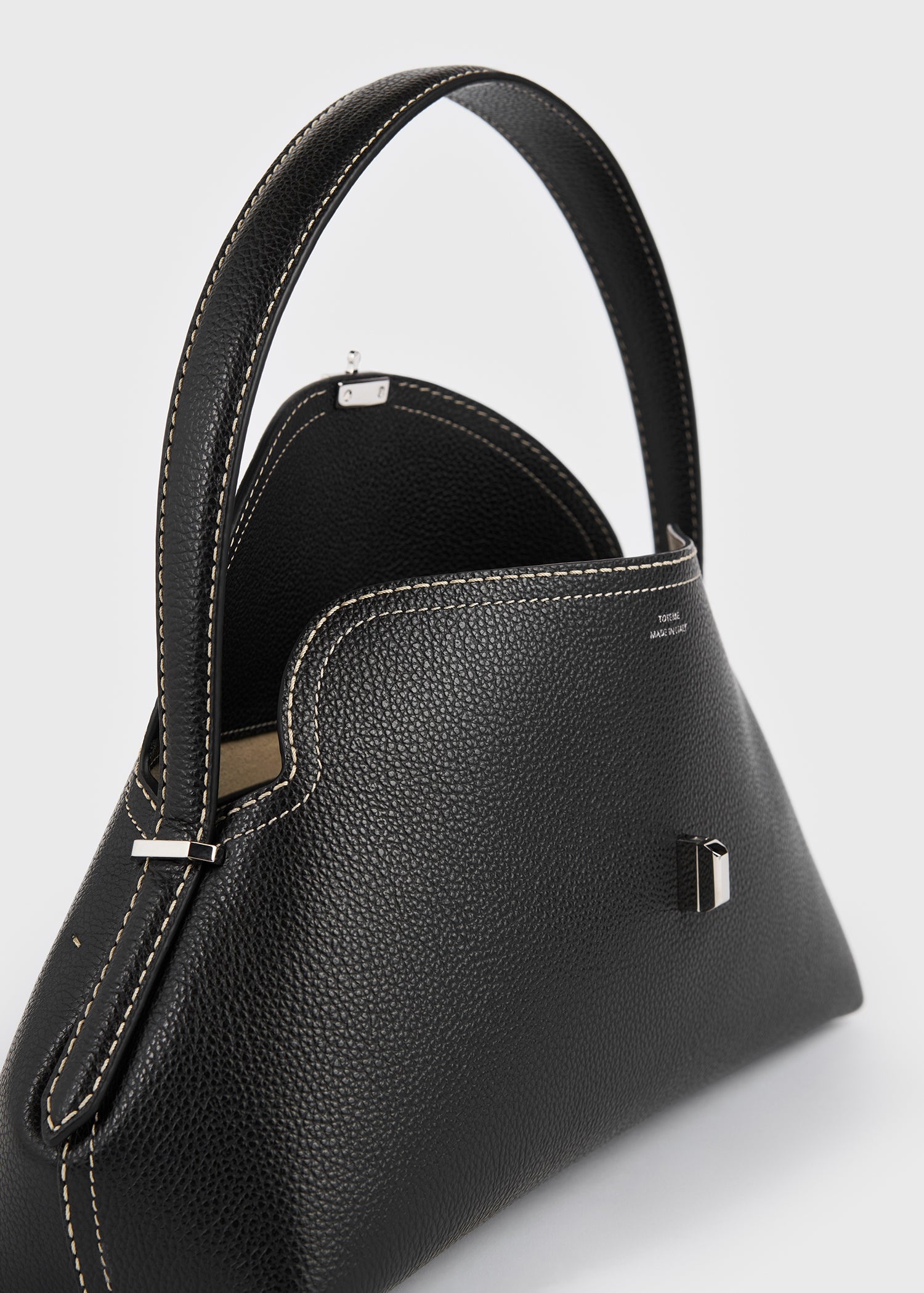 専用TOTEME トーテム T-LOCK 2way ハンドバッグ ショルダー 黒 T-lock leather top handle black – TOTEME