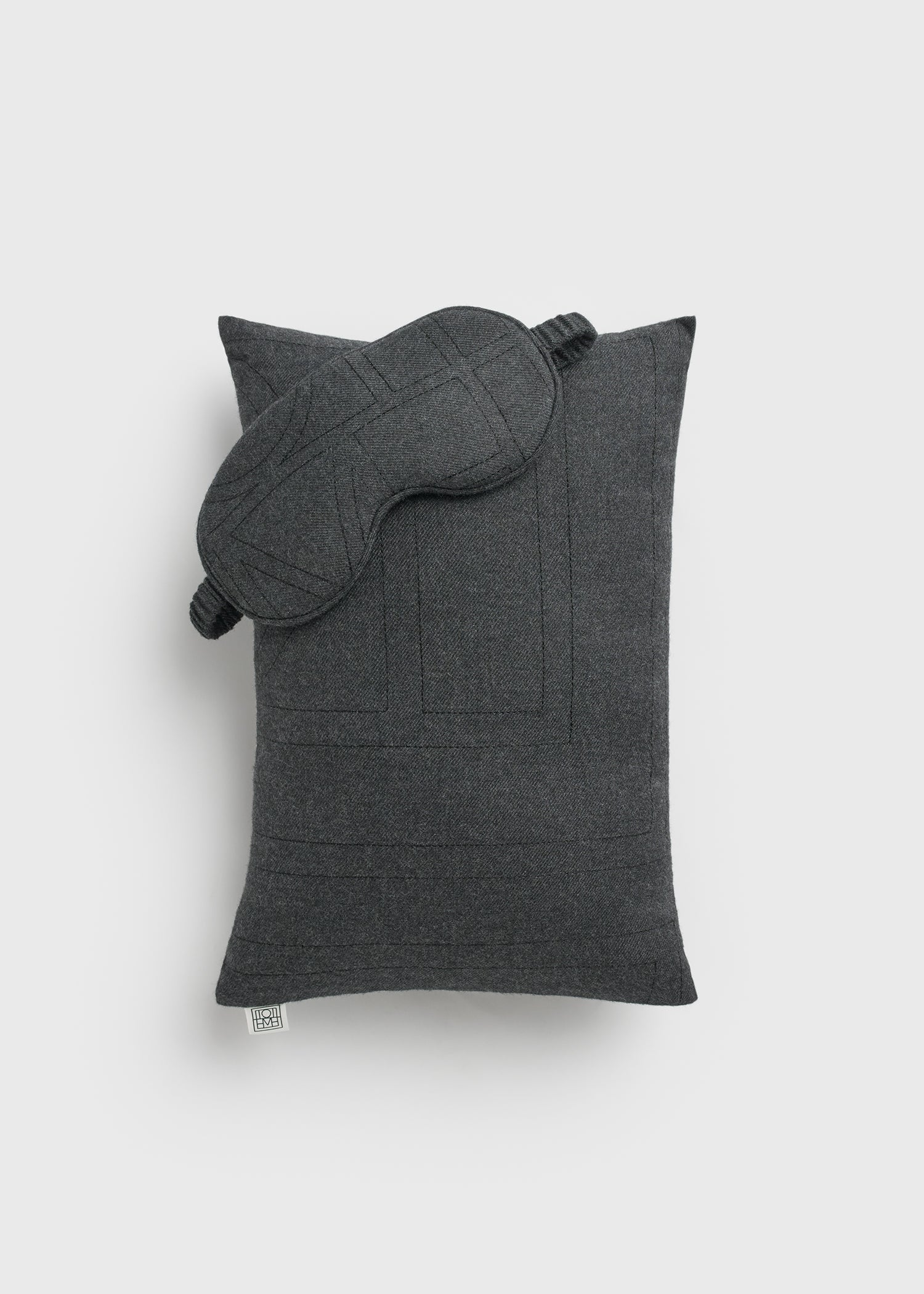Monogram sleep set charcoal