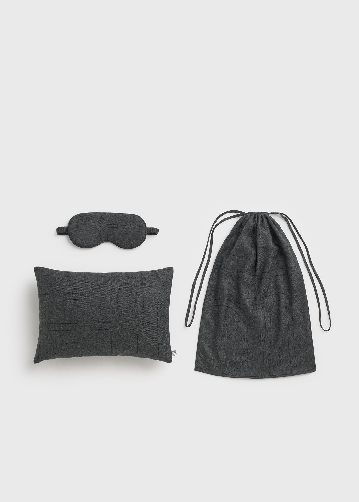 Monogram sleep set charcoal