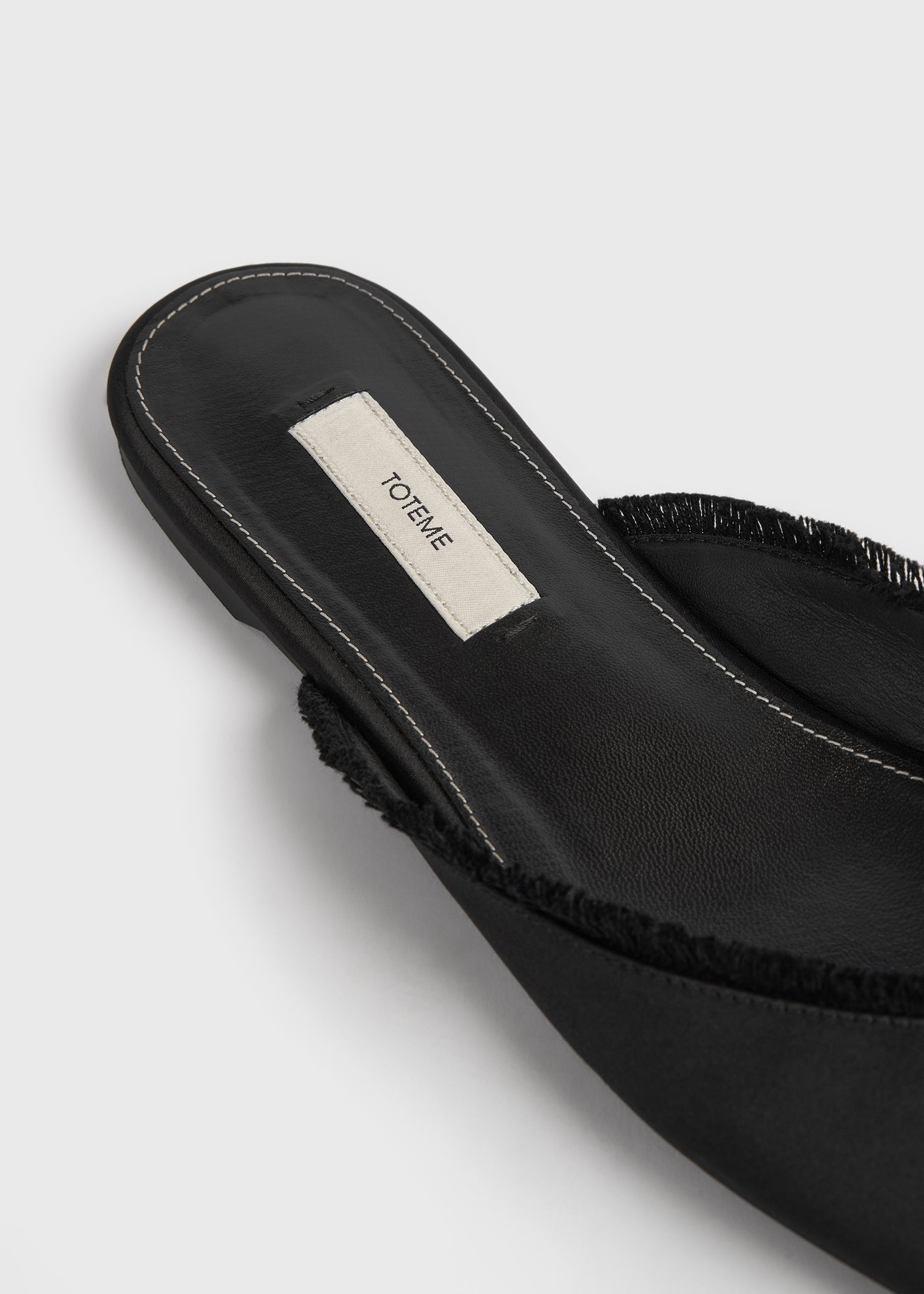Frayed satin lounge slippers black