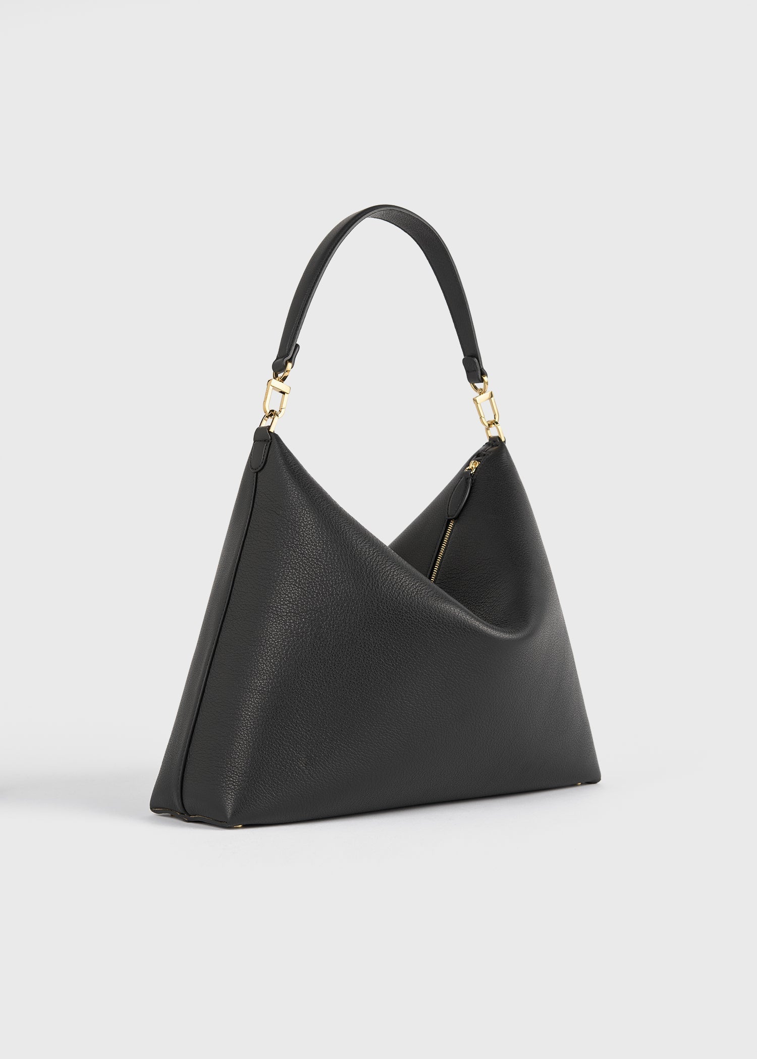 Medium Bevel grained-leather bag black