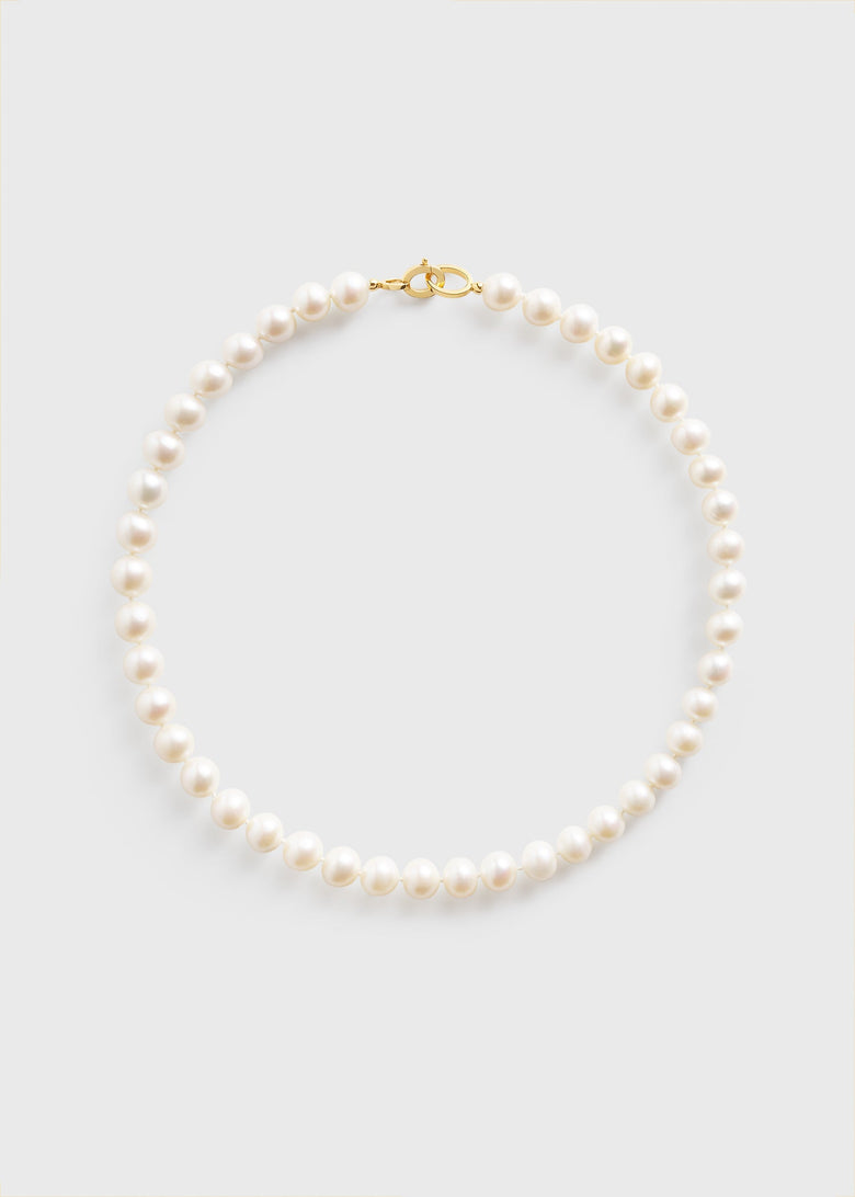 Infinity pearl choker white