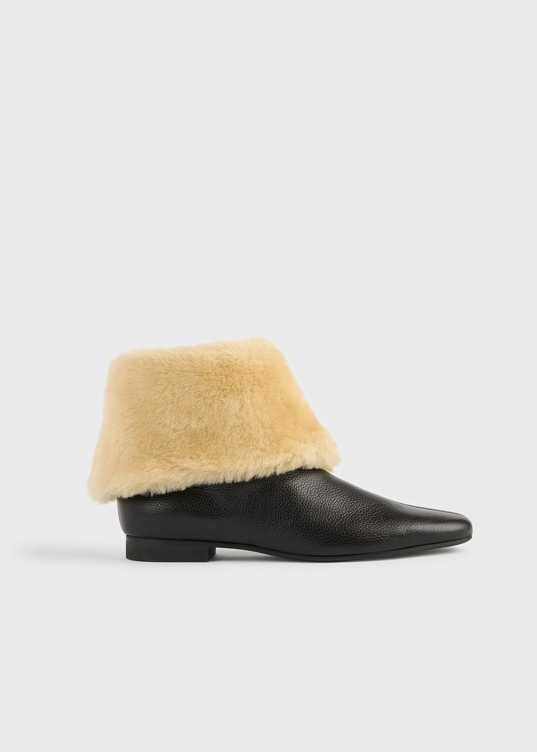 Downtown shearling boots black/beige