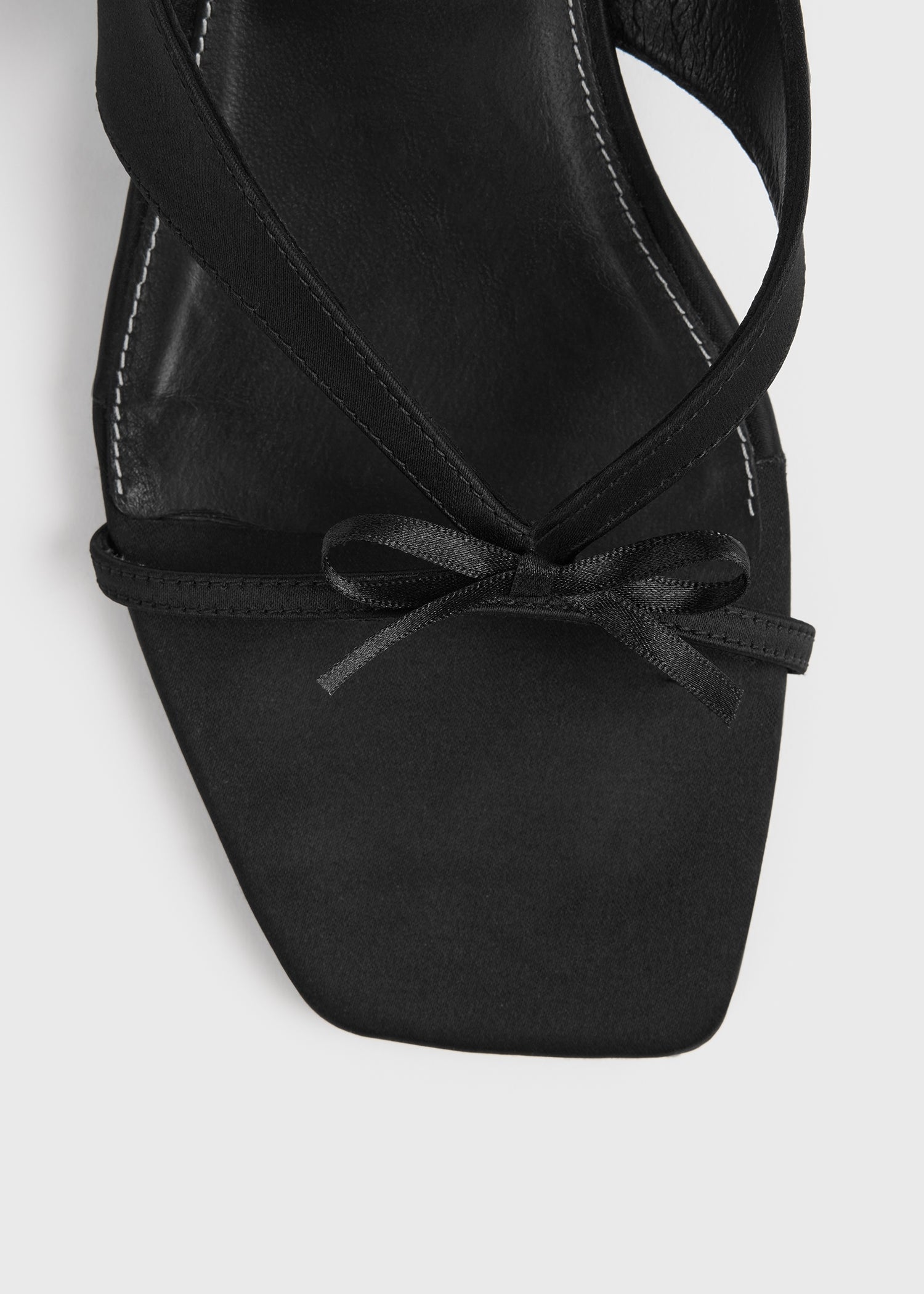 Bow satin sandals black