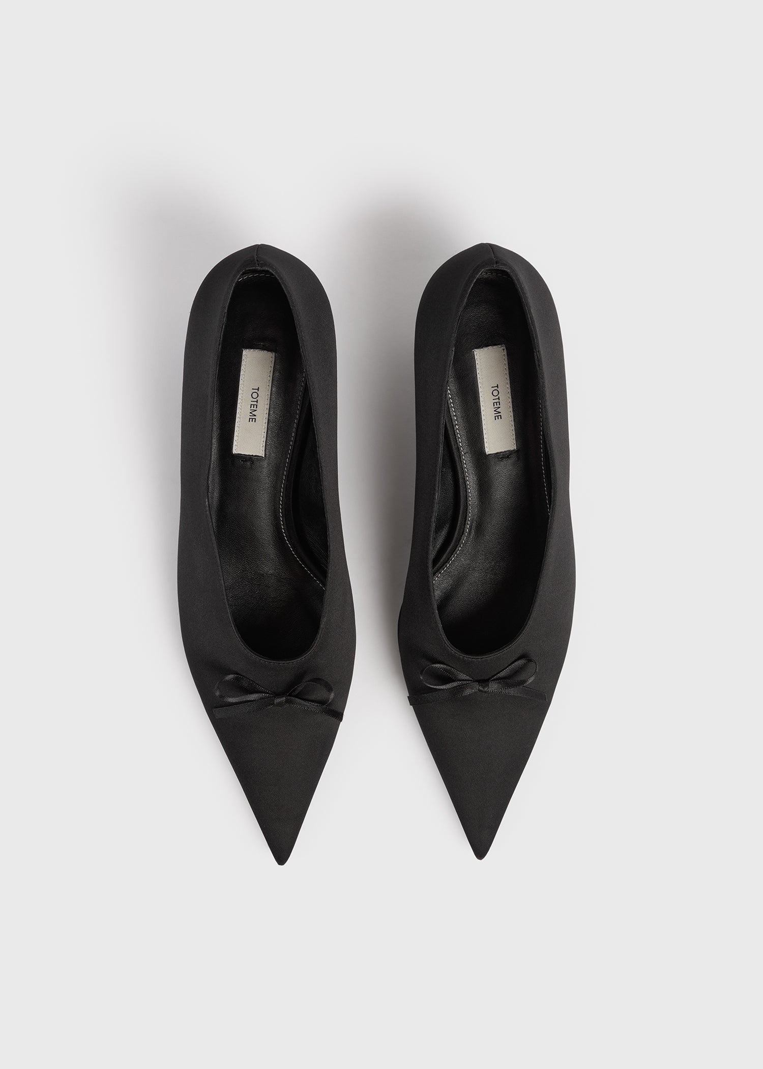 Bow satin kitten pumps black