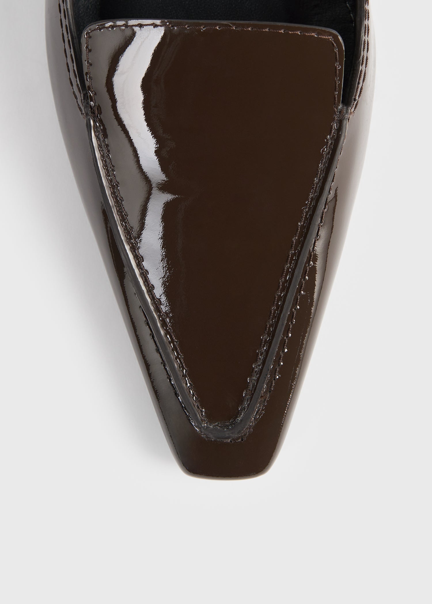 Patent loafer pumps brown
