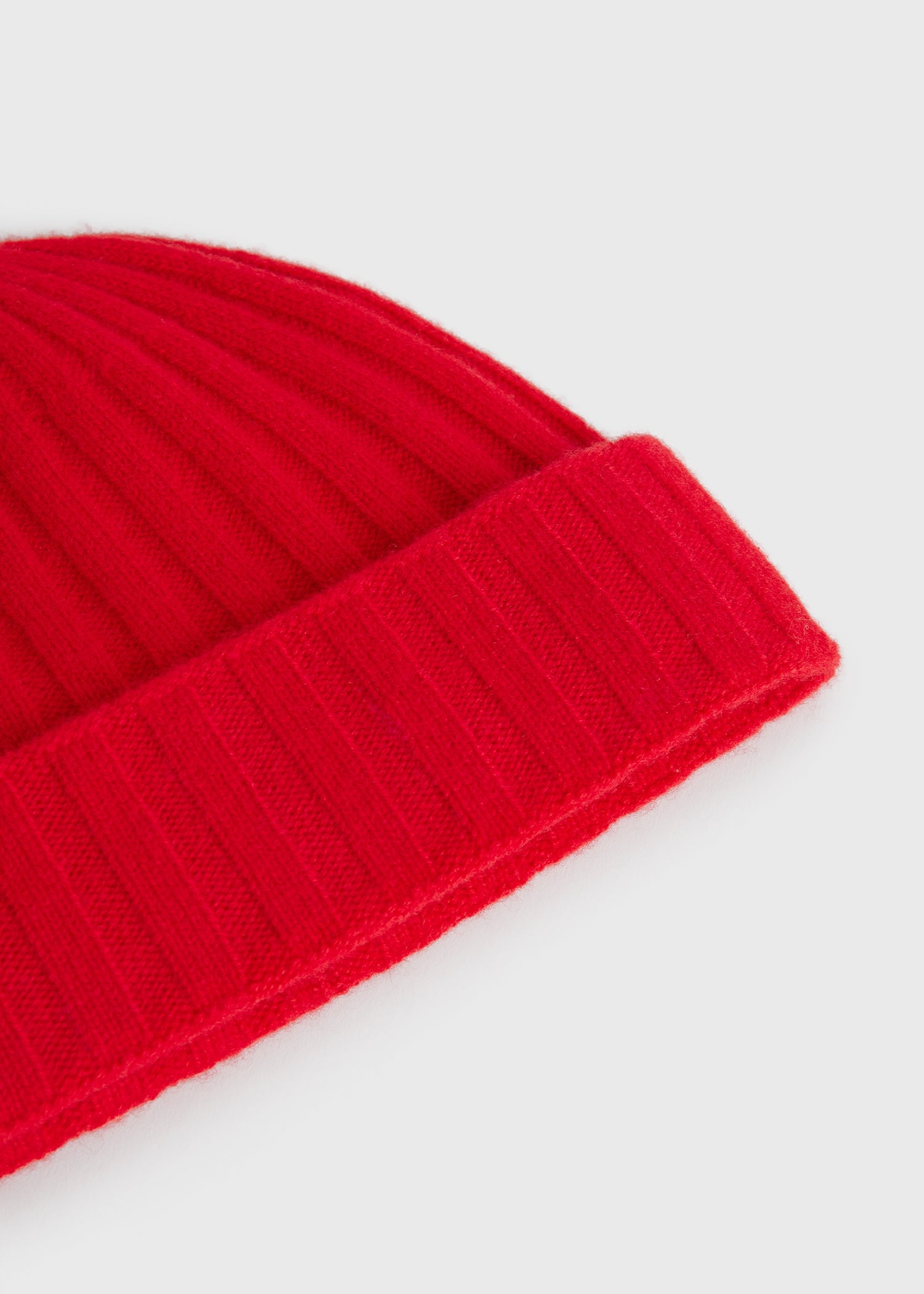 Cashmere beanie poppy