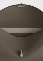 T-lock leather clutch ash