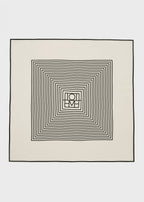 Centered monogram silk scarf crème