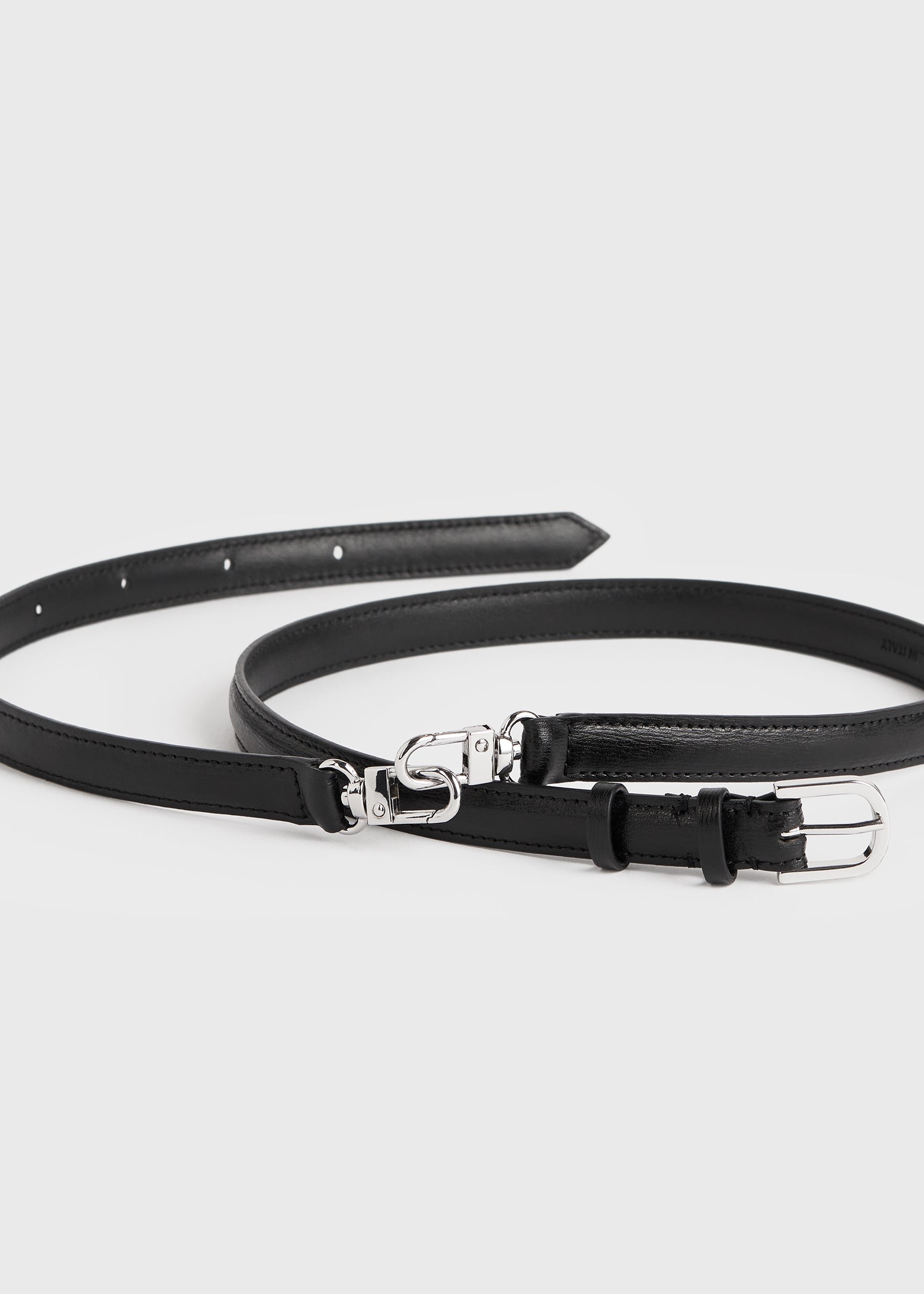 Double clasp leather belt black – TOTEME