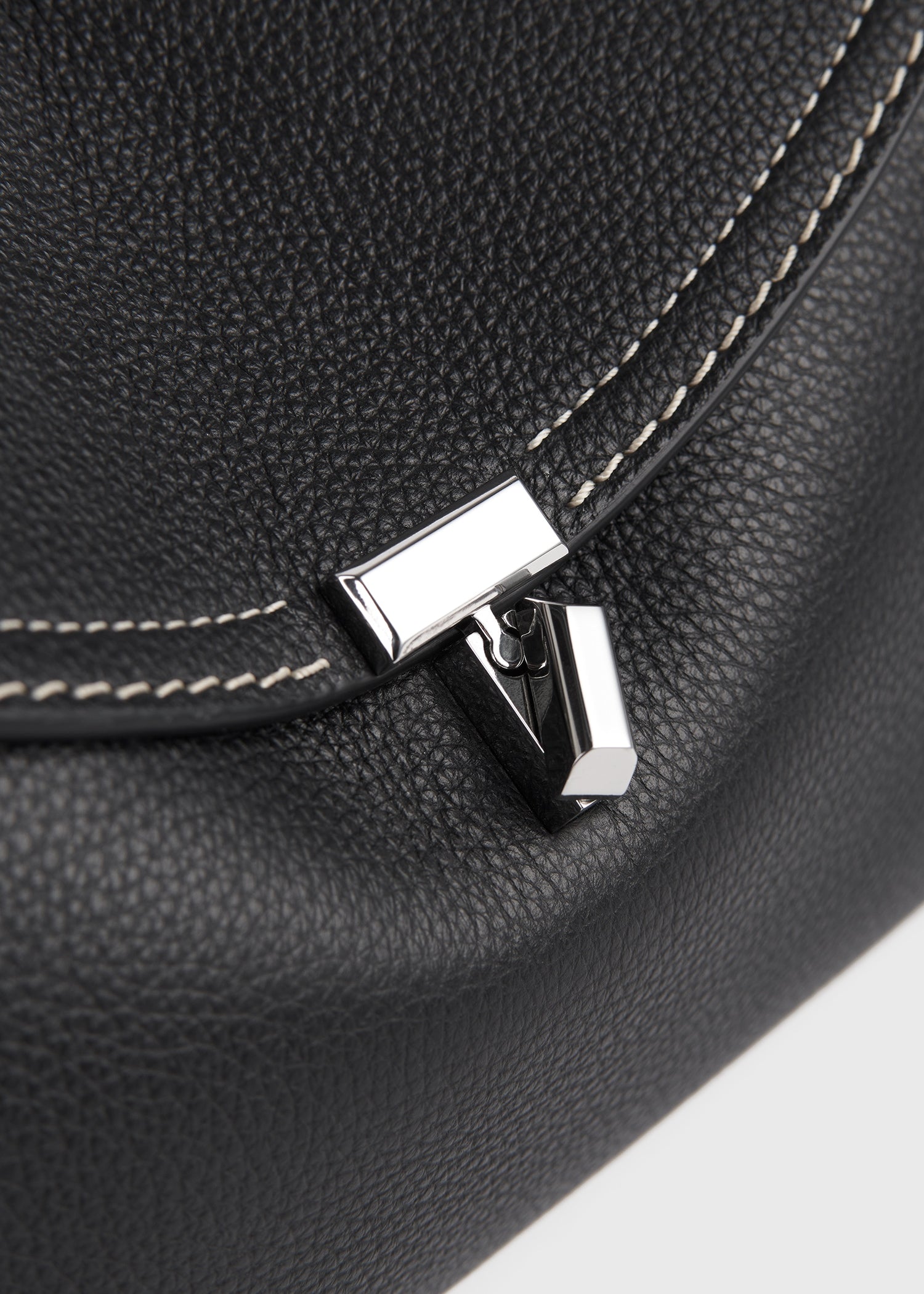 T-lock grained-leather clutch black