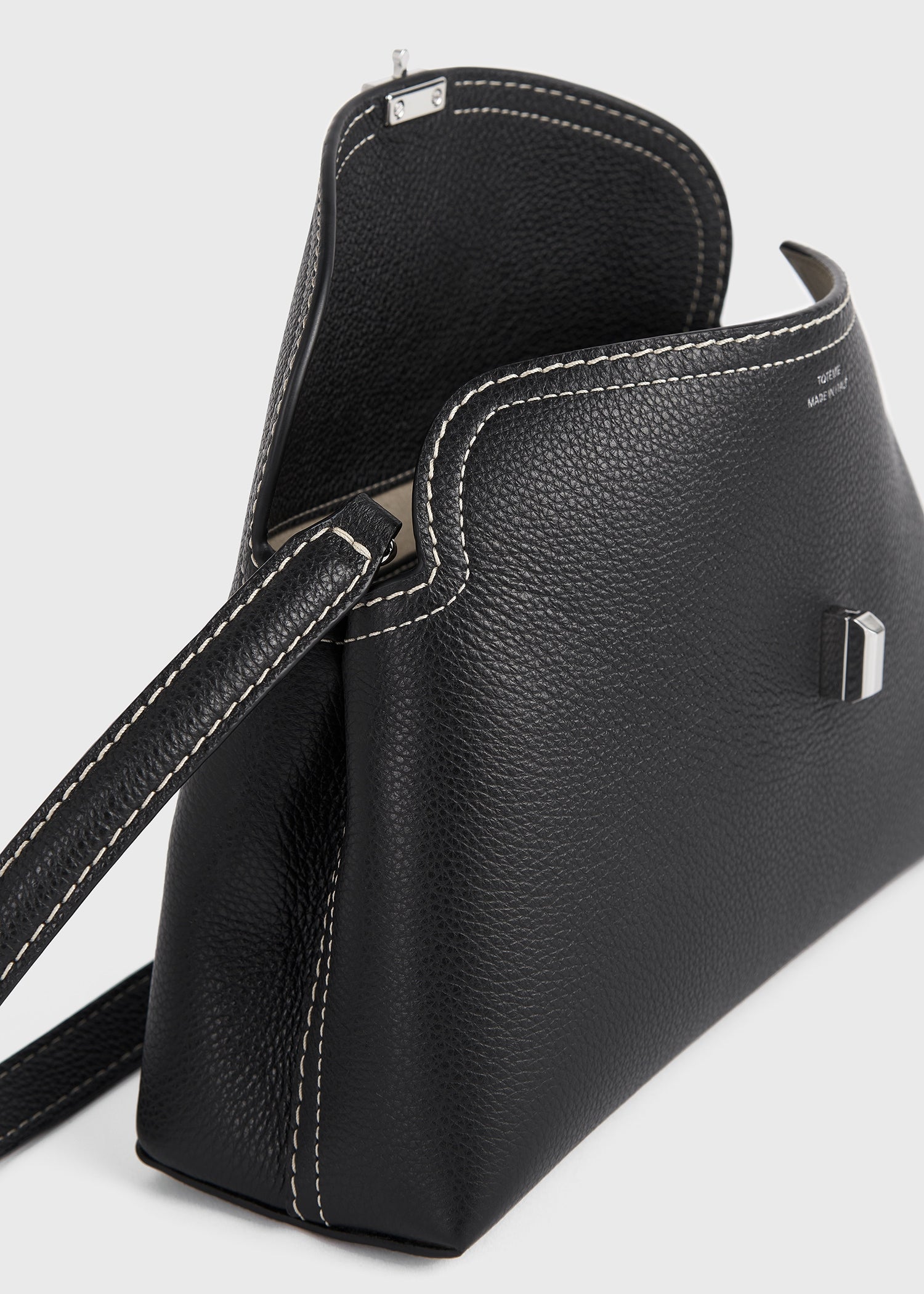 T-lock grained-leather clutch black – TOTEME