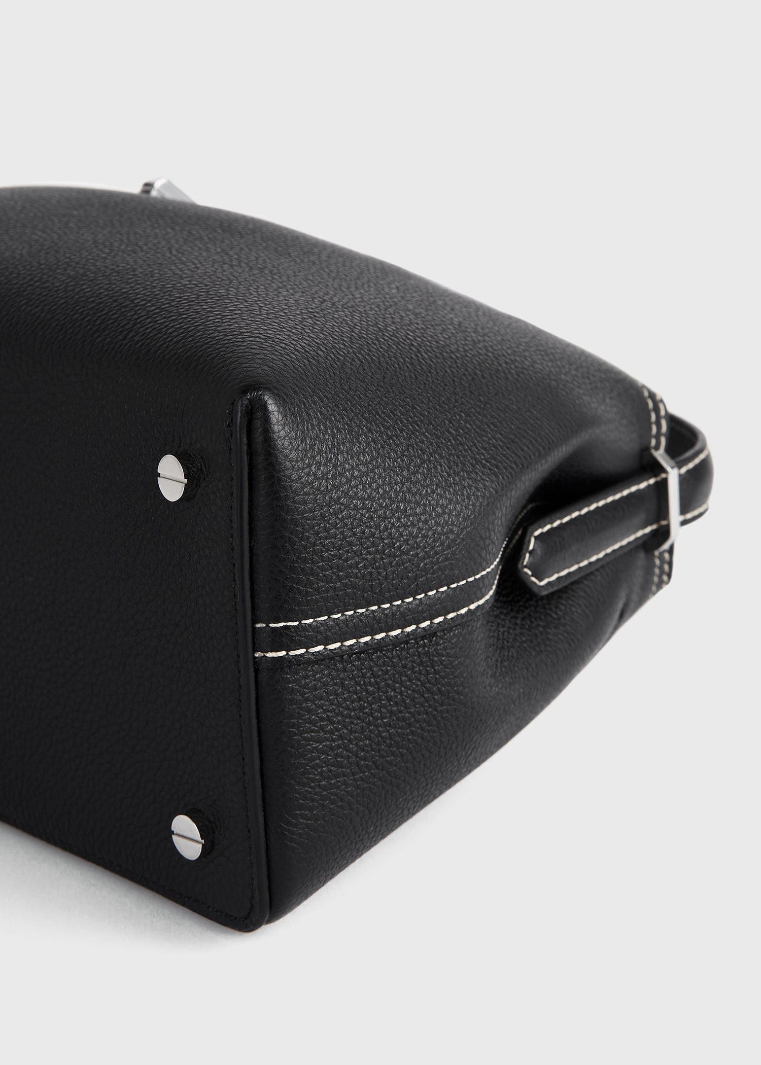 T-lock grained-leather top handle black