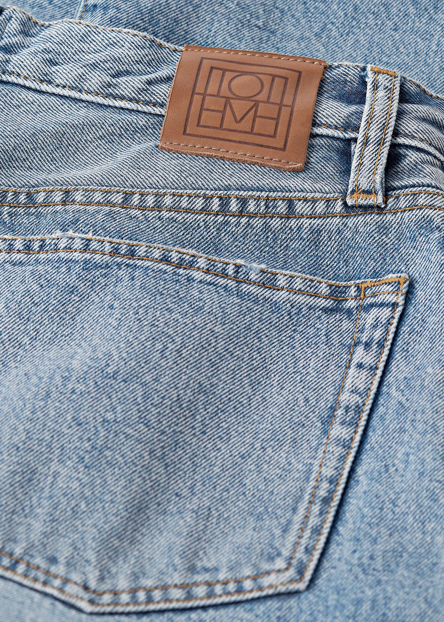 Twisted seam denim full length worn blue – TOTEME
