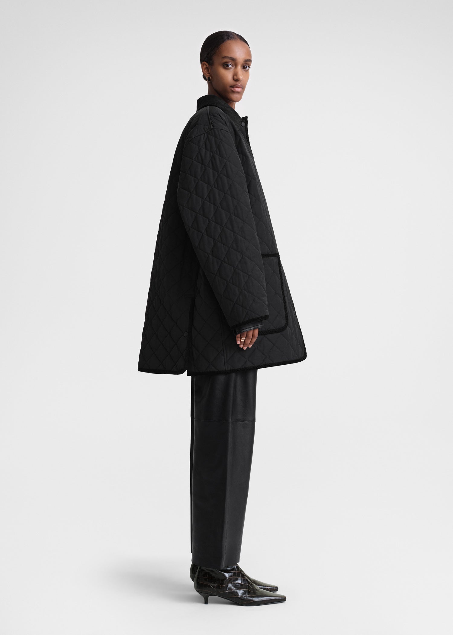 Quilted barn jacket black – TOTEME