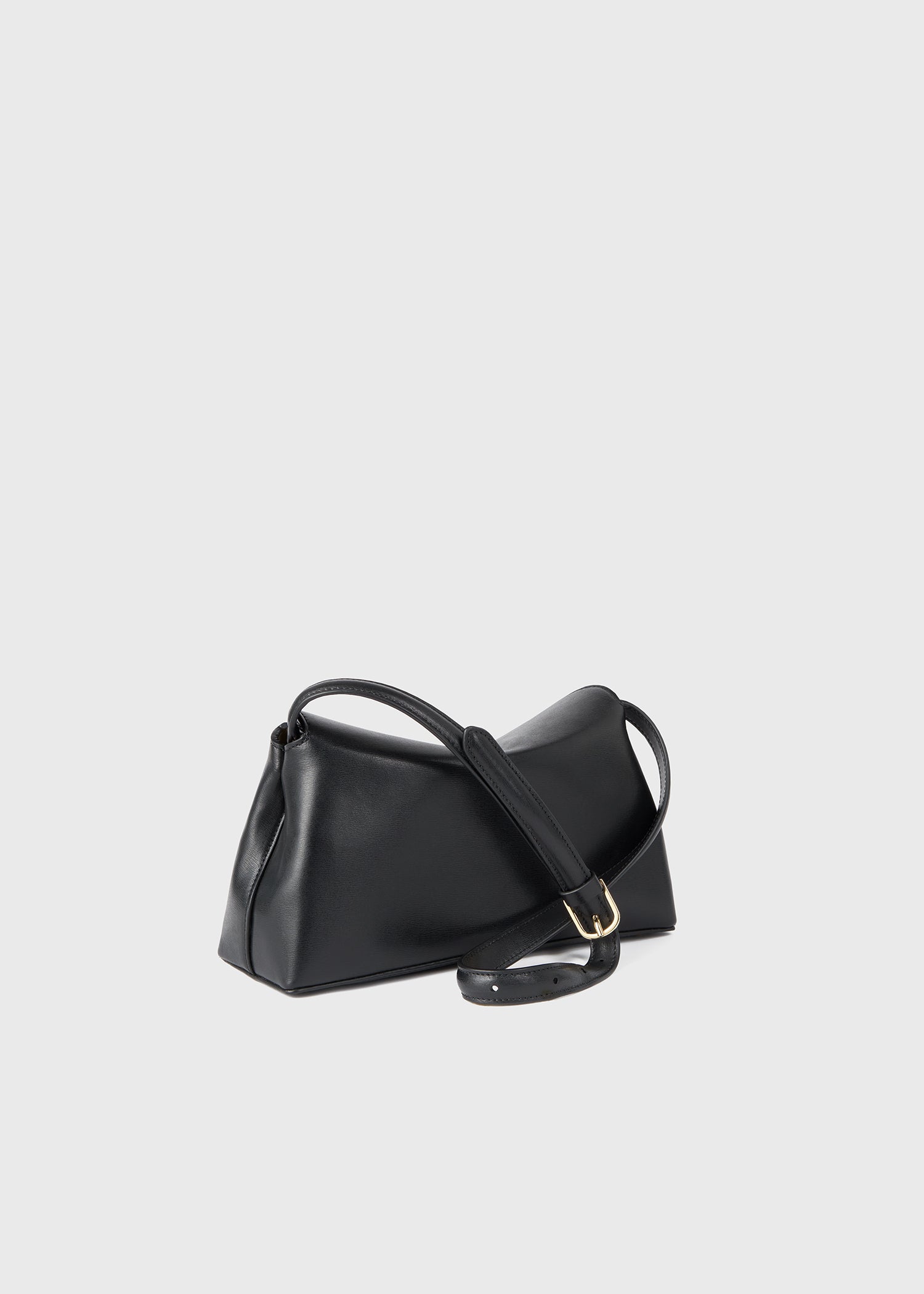 T-lock leather clutch black – TOTEME