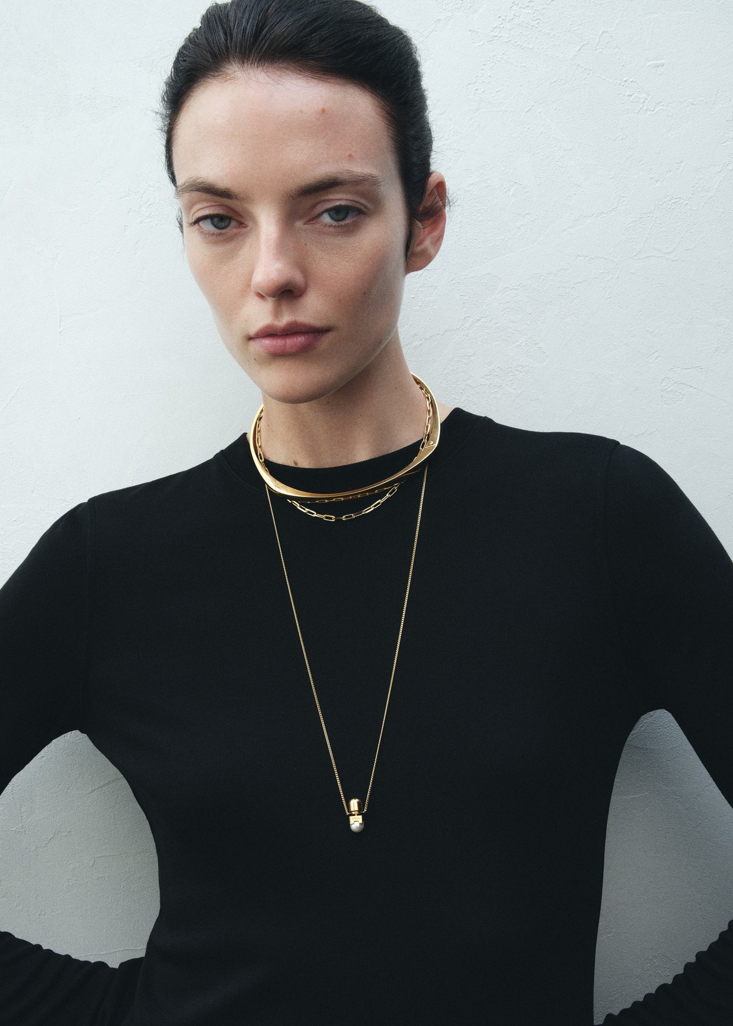 ###hover_image:jewelry,the-jewelry-collection