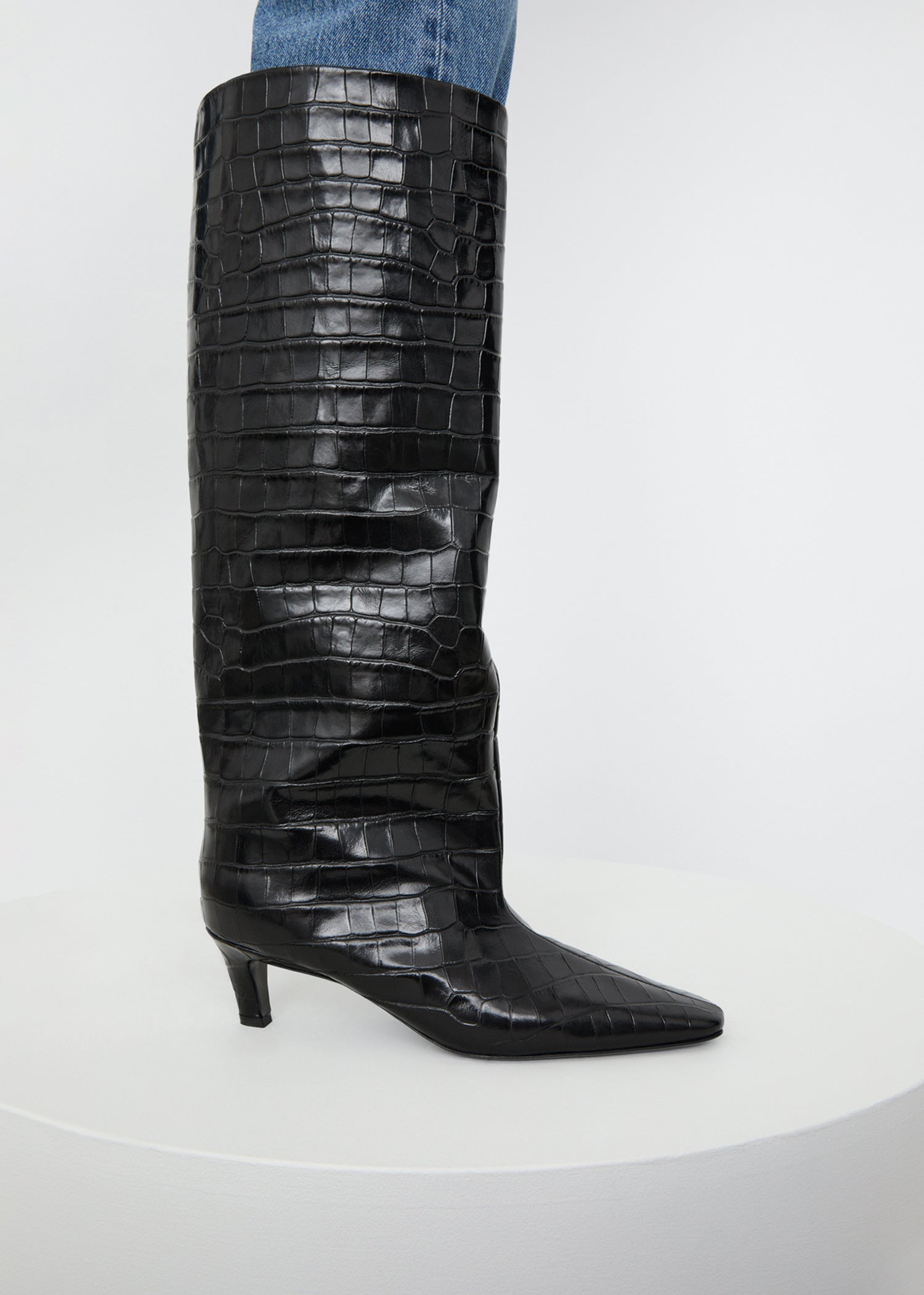 The Wide shaft boot black croco